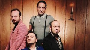 Anason şarkı sözleri, Bulutsuzluk Özlemi, Ezginin Günlüğü, masadan eksilen dostlar, müzik yorumları, nostaljik Türk müziği, şarkı tavsiyesi, şarkılarda dostluk teması, Türk rock müziği, Türkçe rock grupları, Yeni Türkü etkisi, Zakkum 13 albümü, Zakkum Anason, Zakkum şarkıları