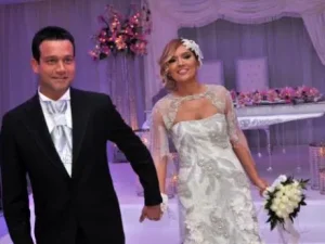 aile, aile değerleri, boşanma, boşanma oranları, düğün, evlilik, evlilik kurumu, ilişkiler, rol model, sadakat, sosyal hayat, toplumsal düşünce, ünlüler