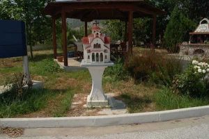 AB hibeleri, ada kültürü, Andissa köyü, doğa ve tarih, kilisecikler, midilli, Midilli tatil, pazarlık, seyahat notları, yerel yaşam, Yunan adaları, Yunanistan ekonomisi