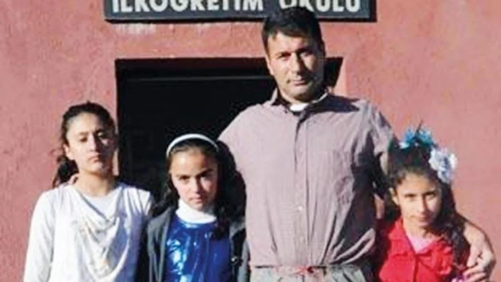 baba fedakarlığı, eğitim hakkı, fedakar baba, ilham verici hikaye, kız çocukları okusun, kız çocuklarının eğitimi, köyde eğitim, Milli Eğitim örnek hikaye, Muş Buzlugöze, şamil şener