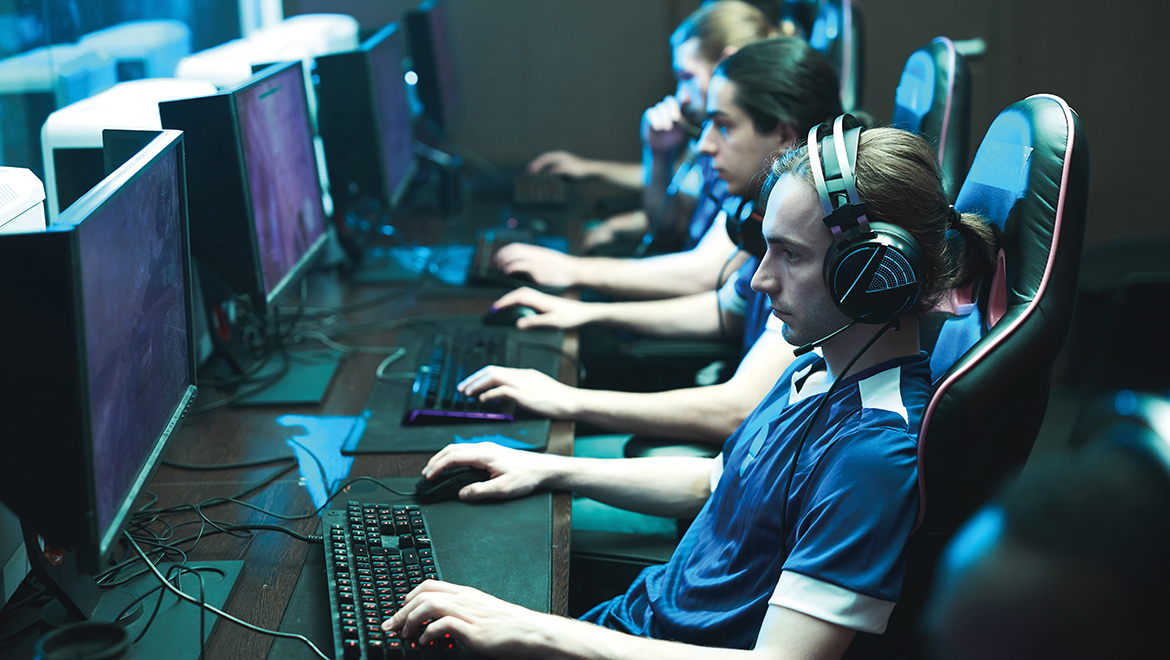 e-spor, e-spor kariyer, e-spor turnuvaları, FPS oyunları, headshot, kadın oyuncular, ping ve lag, rage quit, Türkiye’de e-spor, Valorant